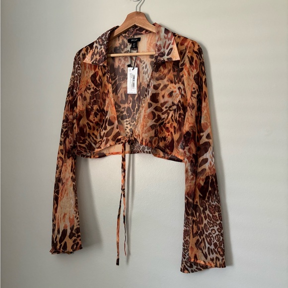 Nasty Gal Animal Print Sheer Bell Sleeve Tie Top 2 Piece Midi Skirt Set - Picture 3 of 12